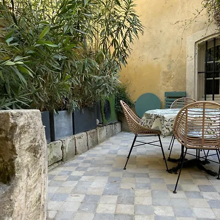 Holiday home 18 Nostra - Maison De Charme Dans Le Centre Historique